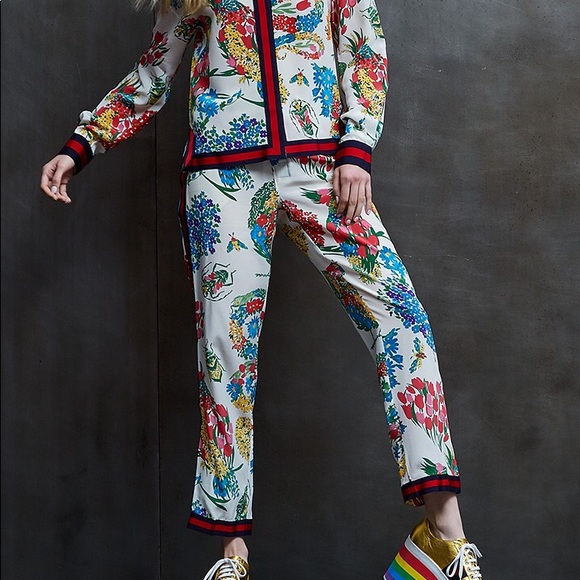 Gucci Silk Trousers - SOLD Therealreal - Picture 2 of 5